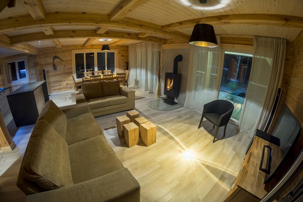 Hapsal Holiday Homes Δωμάτιο φωτογραφία