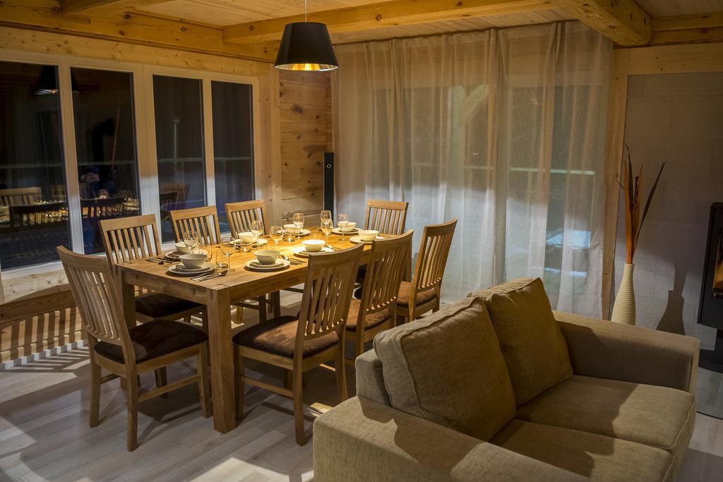 Hapsal Holiday Homes Δωμάτιο φωτογραφία
